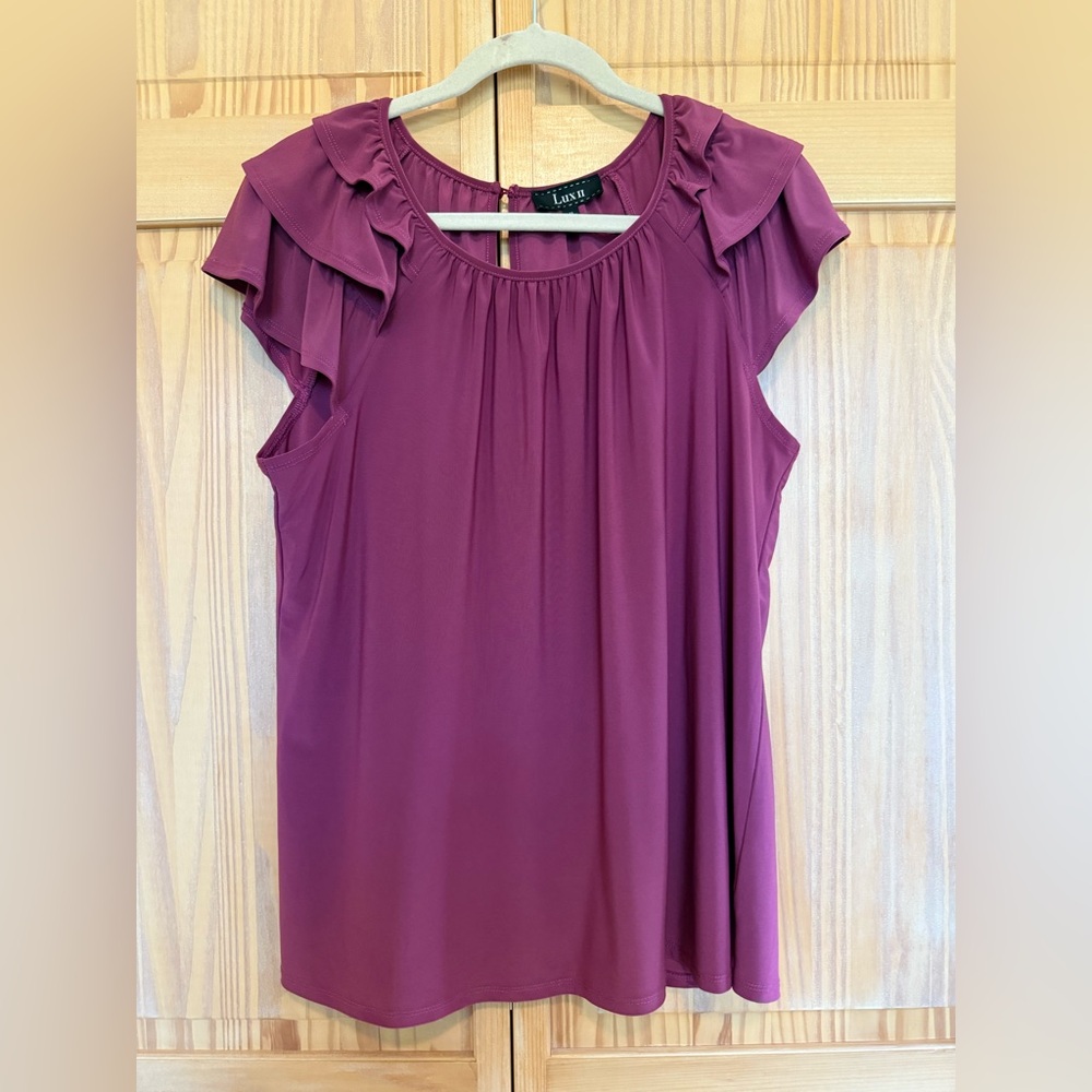 Lux II Women's Pink Ruffle Short Sleeve Blouse